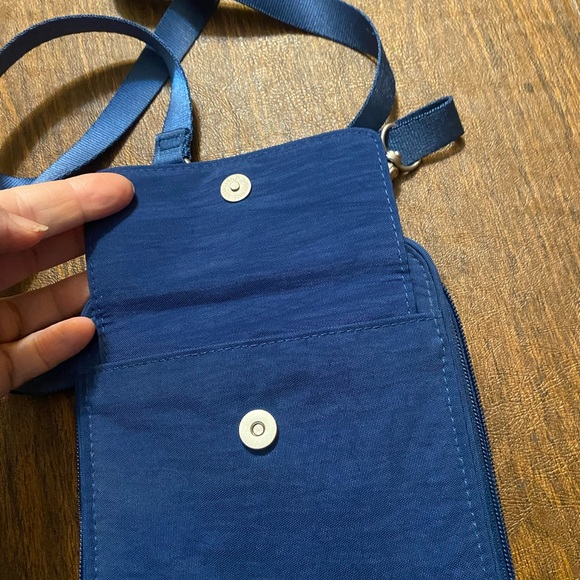 Baggallini Cross Body Bag, 6” x 7”, Blue - Picture 3 of 6
